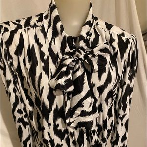 Blouse Ladies Vintage Black &White Print 10